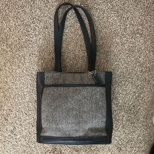 Authentic Coach Leather w/Black & Gray Canvas bag